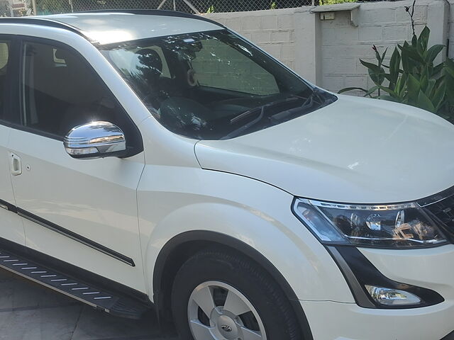 Used Mahindra XUV500 W7 AT in Chalisgaon