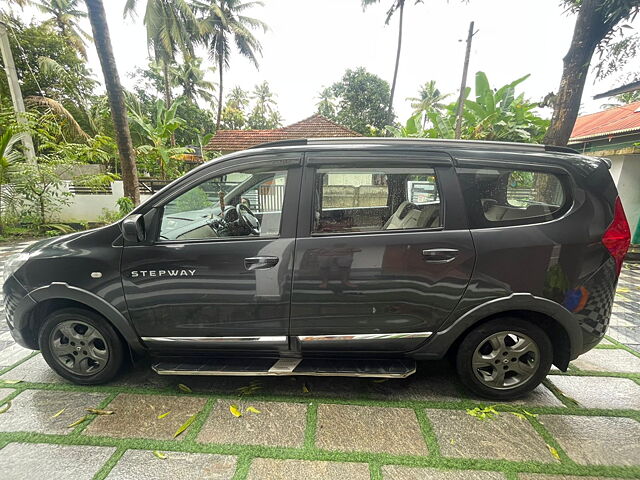 Used Renault Lodgy 110 PS RXZ STEPWAY [2015-2016] in Thrissur