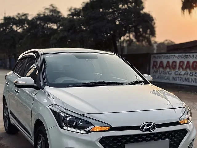 Used 2018 Hyundai Elite i20 in Raipur