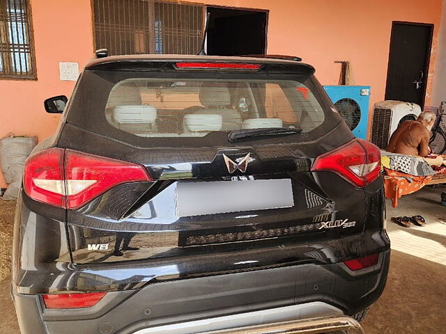 Used Mahindra XUV300 [2019-2024] W8 (O) 1.2 Petrol in Varanasi