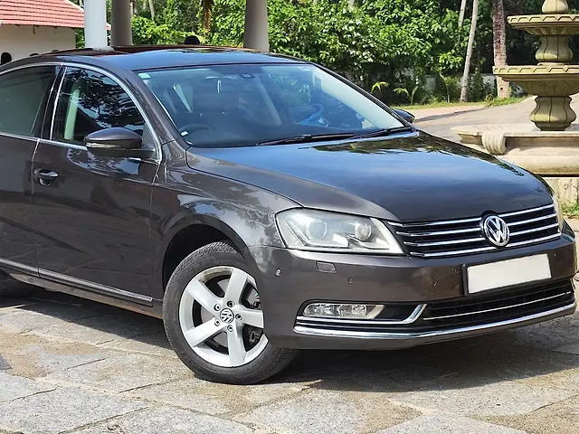 Used 2013 Volkswagen Passat in Kollam
