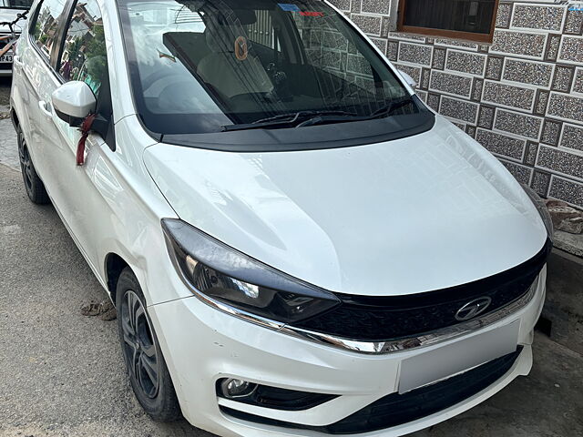 Used Tata Tiago XZ in Lucknow