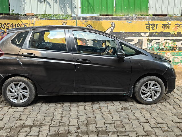 Used Honda Jazz [2015-2018] V Petrol in Delhi