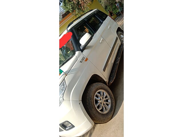 Used Mahindra TUV300 [2015-2019] T8 mHAWK100 in Shahjahanpur