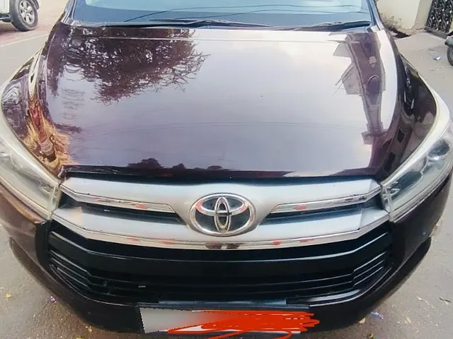 Used 2016 Toyota Innova Crysta in Lucknow