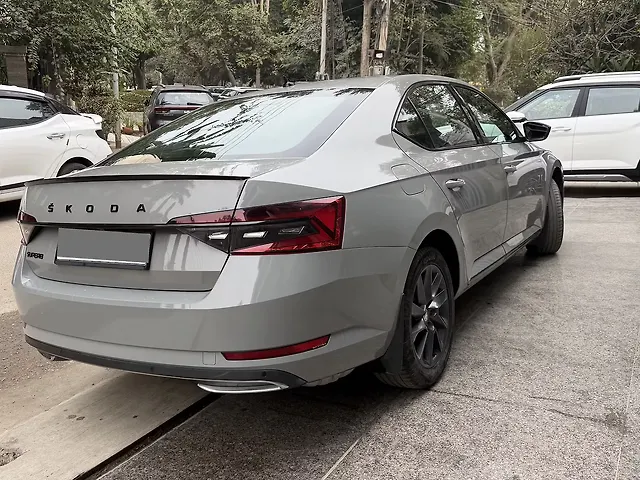 Used Skoda Superb [2020-2023] Sportline AT [2020-2021] in Delhi
