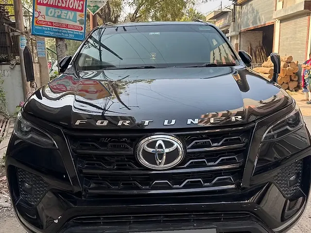 Used 2017 Toyota Fortuner in Jhansi