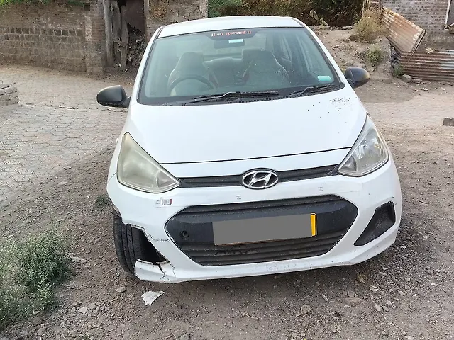 Used 2016 Hyundai Xcent in Hingoli