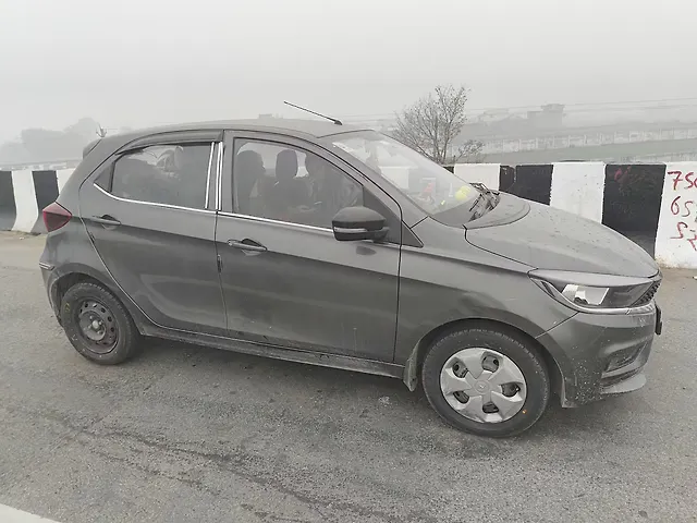 Used 2022 Tata Tiago in Rudrapur