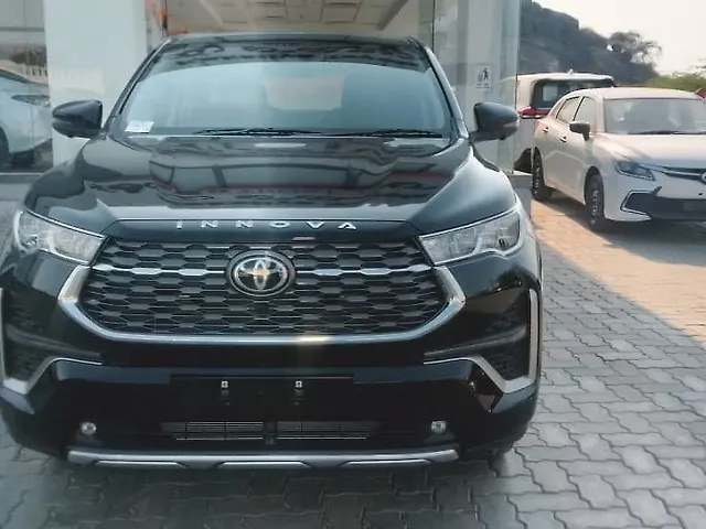 Used 2025 Toyota Innova Hyrcross in Delhi