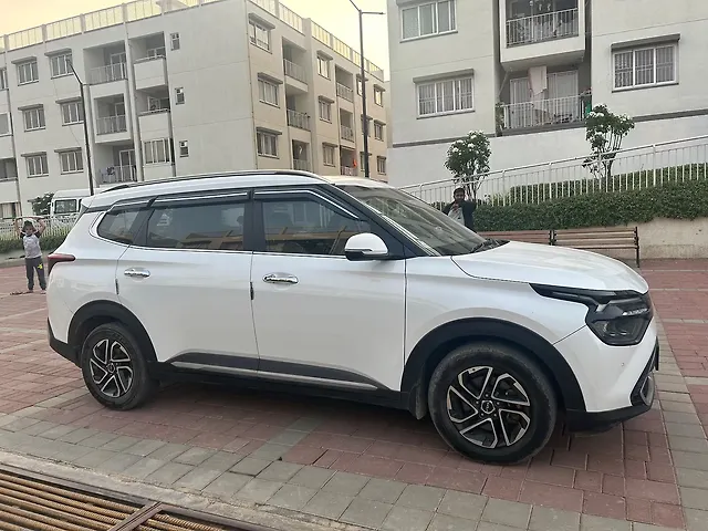 Used 2022 Kia Carens in Bangalore