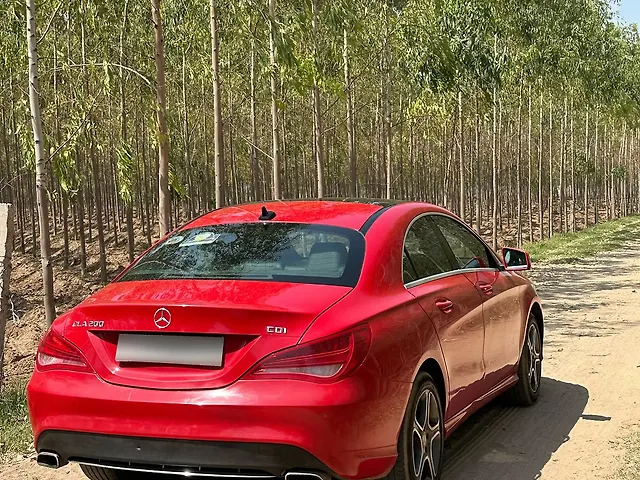 Merc Second Hand 2016 Mercedes-Benz 200 Diesel for sale at Rs. 11
