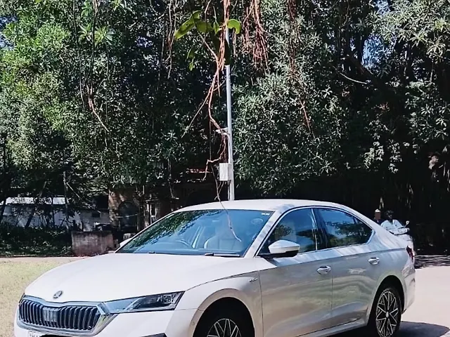Used Skoda Octavia L&K 2.0 in Bangalore