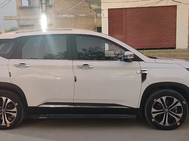 Used 2021 MG Hector Plus in Bangalore