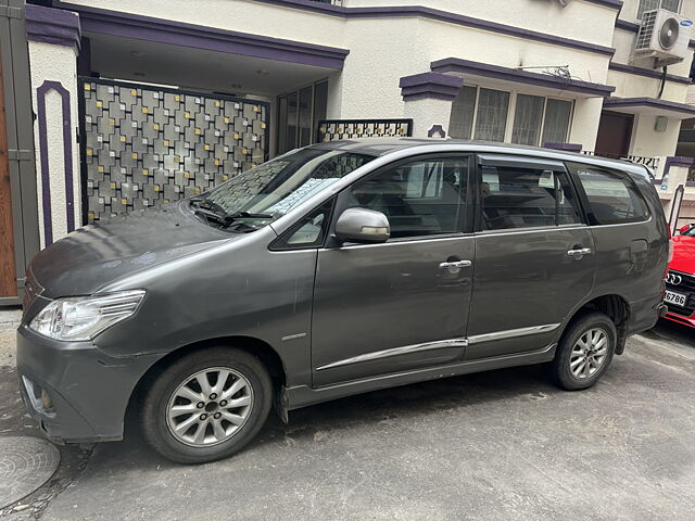 Used Toyota Innova [2013-2014] 2.5 VX 7 STR BS-IV in Bangalore