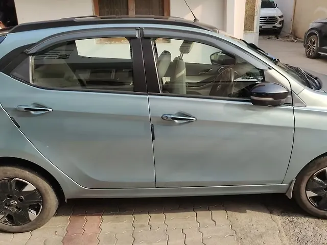 Used 2022 Tata Tiago EV in Lucknow