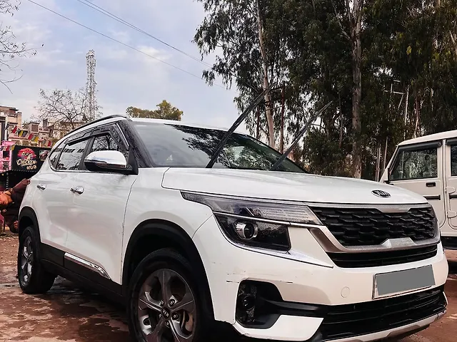 Used 2020 Kia Seltos in Rajouri