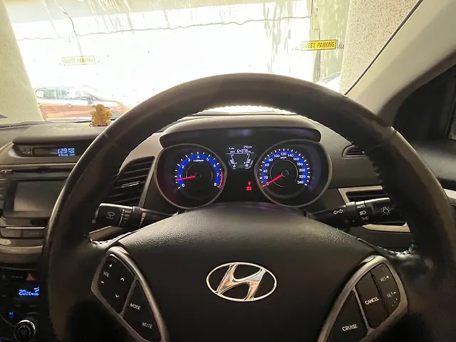 Used Hyundai Elantra [2015-2016] 1.8 SX MT in Mumbai