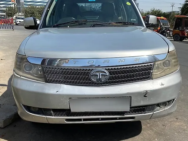 Used 2014 Tata Safari in Noida