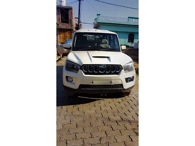 Used 2016 Mahindra Scorpio in Jalaun