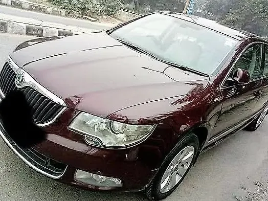 Used 2011 Skoda Superb in Delhi