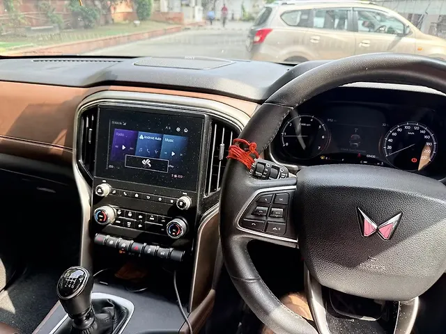 Used Mahindra Scorpio N Z8 L Petrol MT 7 STR [2022] in Delhi
