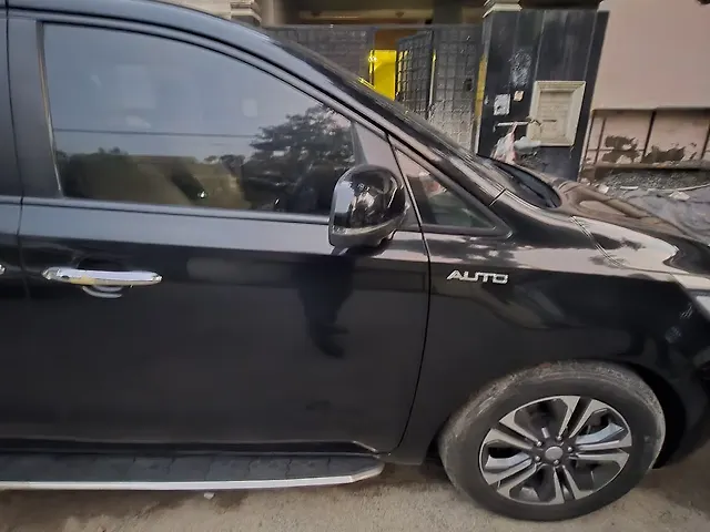 Used 2021 Kia Carnival in Delhi