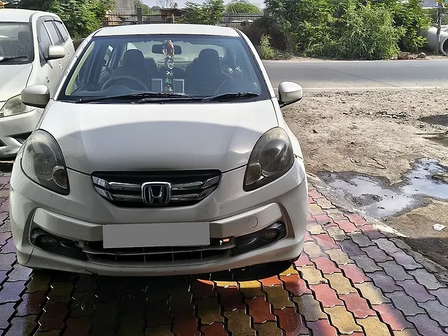 Used 2013 Honda Amaze in Surat