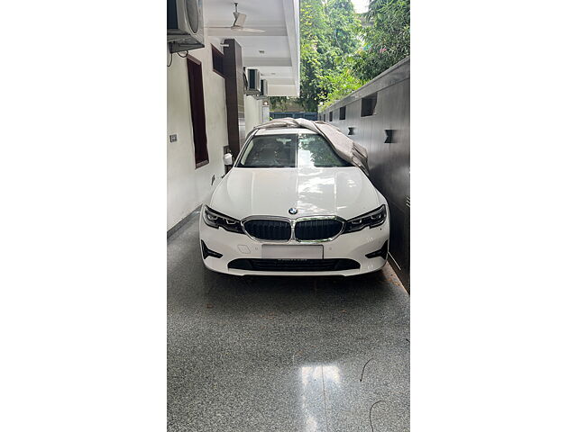 Used BMW 3 Series 330i Sport in Delhi