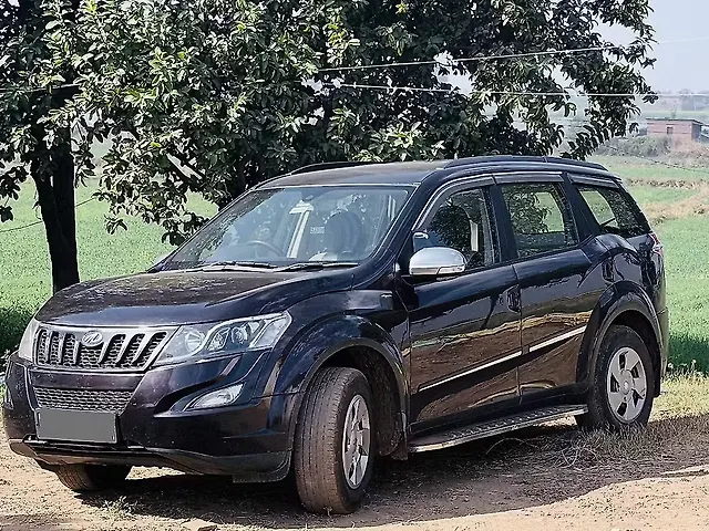 Used 2017 Mahindra XUV500 in Shivpuri