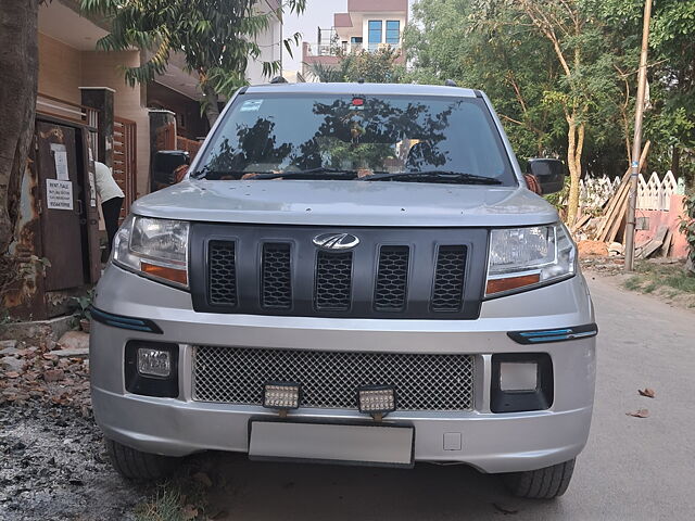 Used 2017 Mahindra TUV300 in Greater Noida