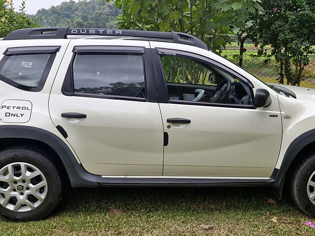 Used Renault Duster [2016-2019] RxE Petrol [2016-2017] in Guwahati