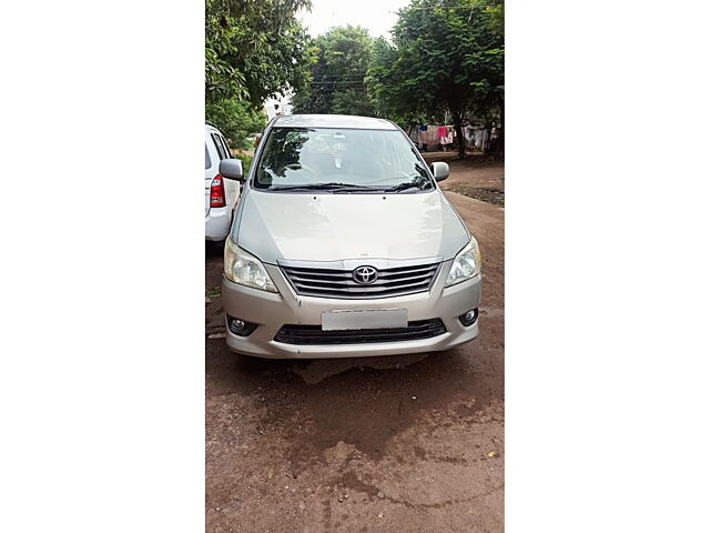 Used 2012 Toyota Innova in Bhavnagar