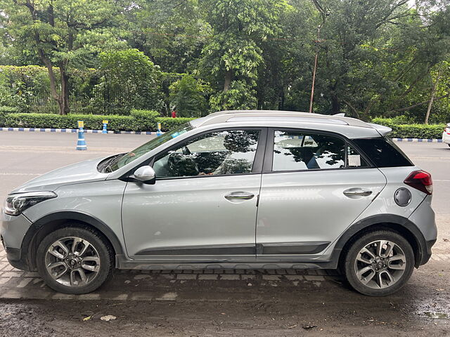 Used Hyundai i20 Active 1.2 SX in Kolkata