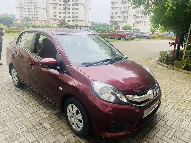 Used 2017 Honda Amaze in Kolkata