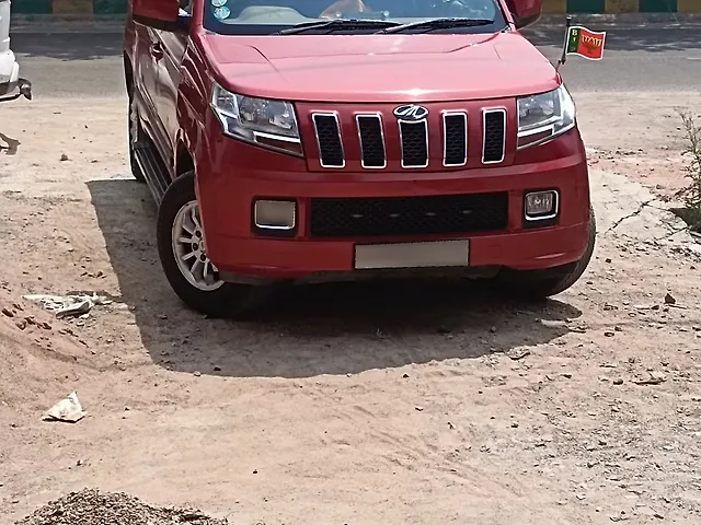 Used 2016 Mahindra TUV300 in Kanpur