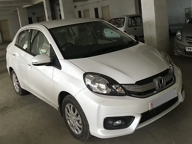 Used 2017 Honda Amaze in Chandigarh