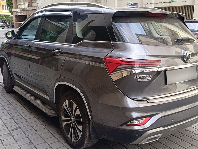 Used MG Hector Plus [2020-2023] Sharp 1.5 Petrol Turbo Hybrid MT 6-STR in Mumbai