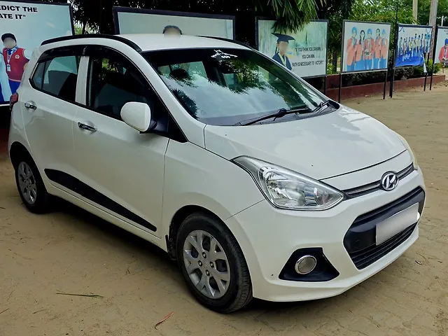Used 2015 Hyundai Grand i10 in Ludhiana Used 2015 Hyundai Grand i10 in Ludhiana