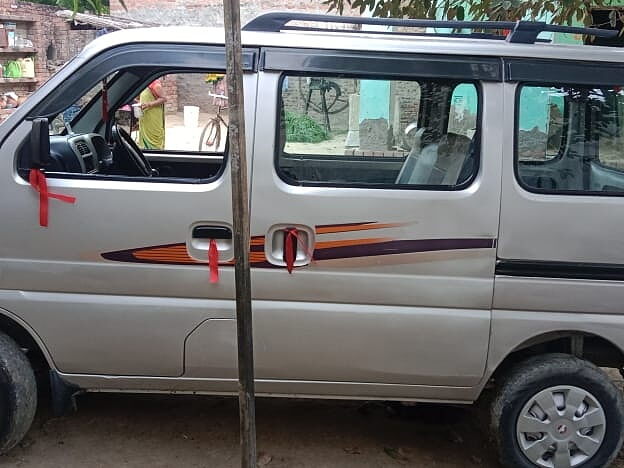 Used 2017 Maruti Suzuki Eeco in Mainpuri