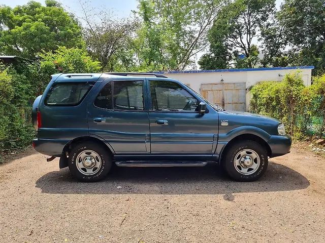 Used 2010 Tata Safari in Jhansi