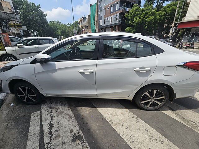 Used Toyota Yaris G CVT in Delhi