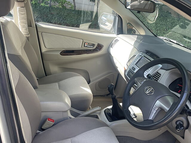 Used Toyota Innova [2013-2014] 2.5 VX 8 STR BS-IV in Bangalore