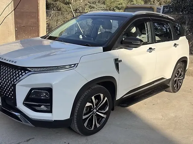 Used 2024 MG Hector Plus in Gwalior Used 2024 MG Hector Plus in Gwalior
