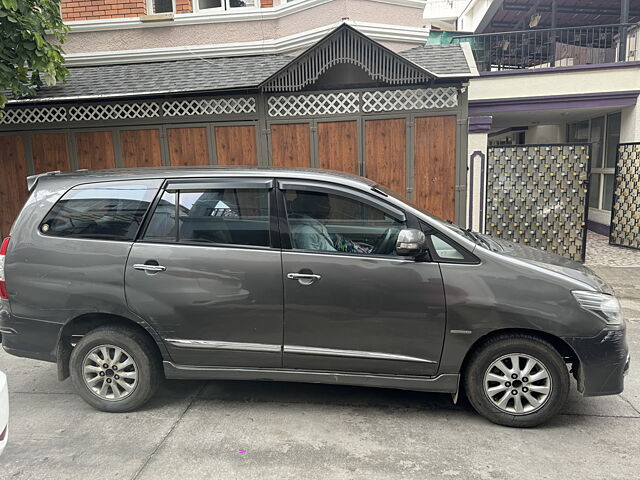 Used Toyota Innova [2013-2014] 2.5 VX 7 STR BS-IV in Bangalore