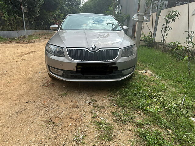 Used 2016 Skoda Octavia in Hyderabad