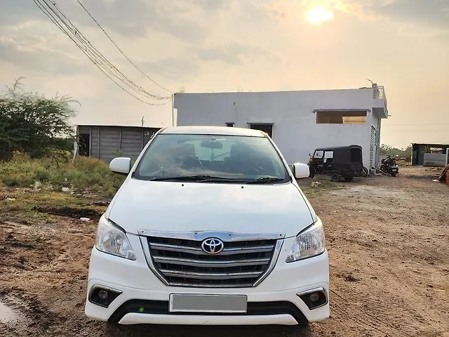 Used 2015 Toyota Innova in Solapur Used 2015 Toyota Innova in Solapur