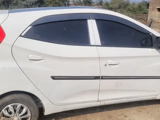 Used 2013 Hyundai Eon in Lucknow Used 2013 Hyundai Eon in Lucknow