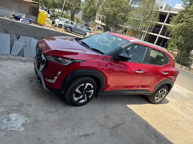 Used Nissan Magnite Acenta B4D 1.0 Petrol MT in Nandurbar