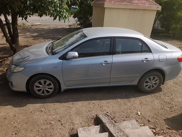 Used 2010 Toyota Corolla Altis in Pune